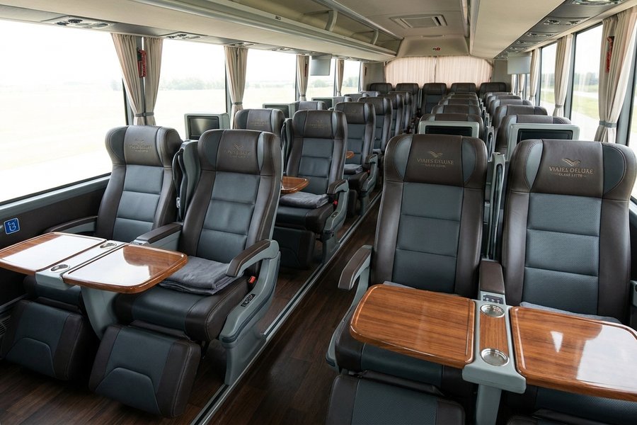 Interior dos ônibus da Fabbitur — foto 3